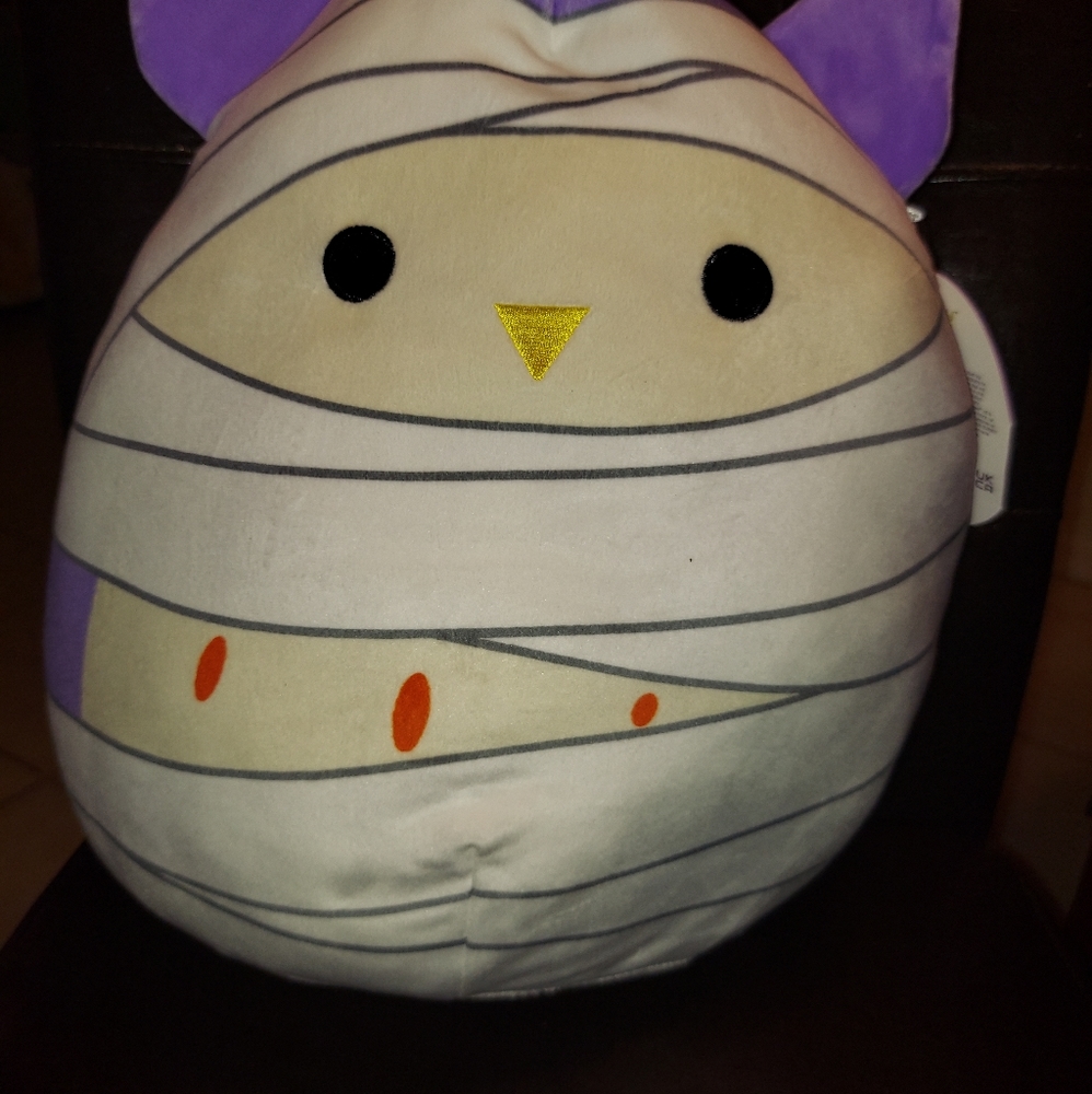 Squishmallow Holly the Mummy Owl